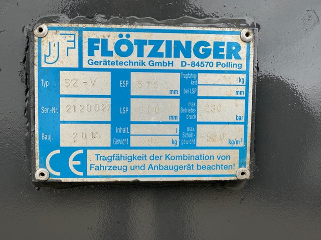 Flötzinger SZ-V - 2400 mm - Volvo/CAT/Komatsu -Krokodilgebiss - Silotechnik: das Bild 5 Flötzinger SZ-V - 2400 mm - Volvo/CAT/Komatsu -Krokodilgebiss - Silotechnik: das Bild 5