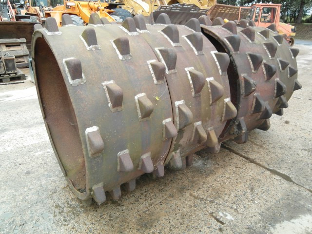 Hanomag 44 C + 55 C - Laufwerksteile für Baumaschine: das Bild 1 Hanomag 44 C + 55 C - Laufwerksteile für Baumaschine: das Bild 1