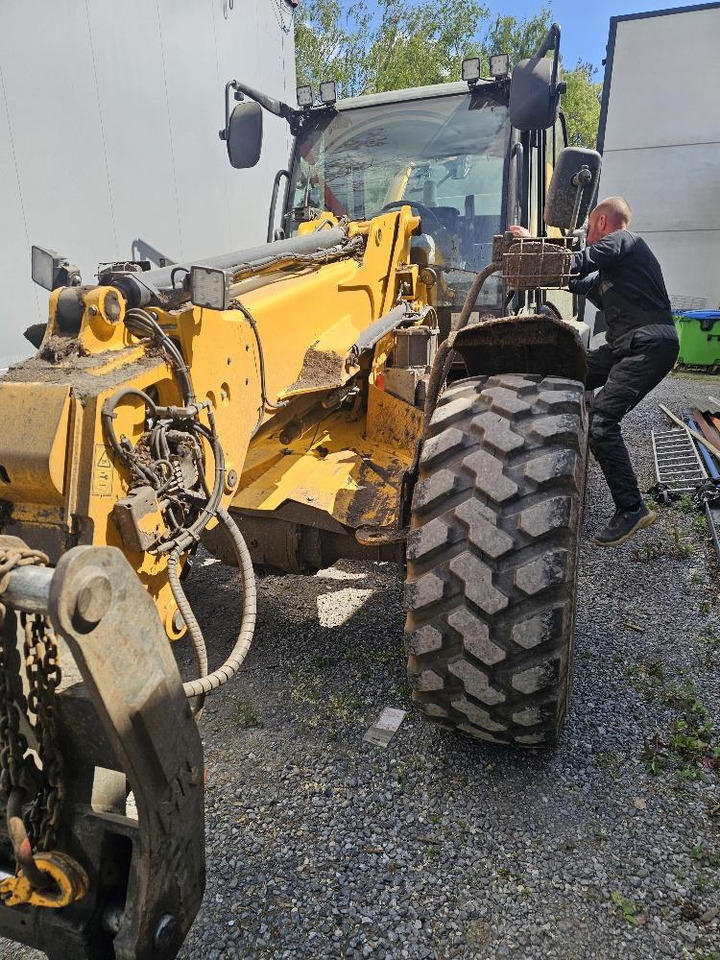 JCB TM 320 S T4F - Teleskoplader: das Bild 1 JCB TM 320 S T4F - Teleskoplader: das Bild 1