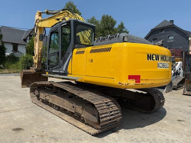 New Holland Kobelco E 215 C - Kettenbagger: das Bild 4 New Holland Kobelco E 215 C - Kettenbagger: das Bild 4