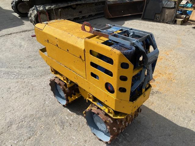Rammax RW 700 - Kleine Walze: das Bild 2 Rammax RW 700 - Kleine Walze: das Bild 2