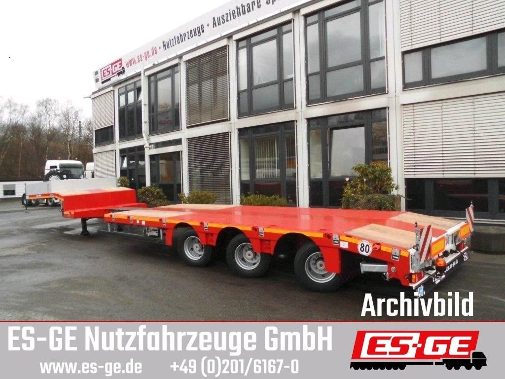 Faymonville MAX Trailer MAX110 Semi-Tieflader Faymonville MAX Trailer MAX110 Semi-Tieflader - Tieflader Auflieger: das Bild 1 Faymonville MAX Trailer MAX110 Semi-Tieflader Faymonville MAX Trailer MAX110 Semi-Tieflader - Tieflader Auflieger: das Bild 1