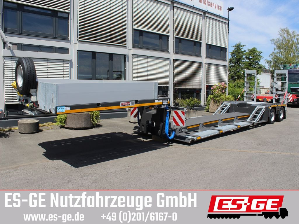 Faymonville MAX Trailer MAX510 Tiefbett 2x10 t (Forst) - Tieflader Auflieger: das Bild 2 Faymonville MAX Trailer MAX510 Tiefbett 2x10 t (Forst) - Tieflader Auflieger: das Bild 2