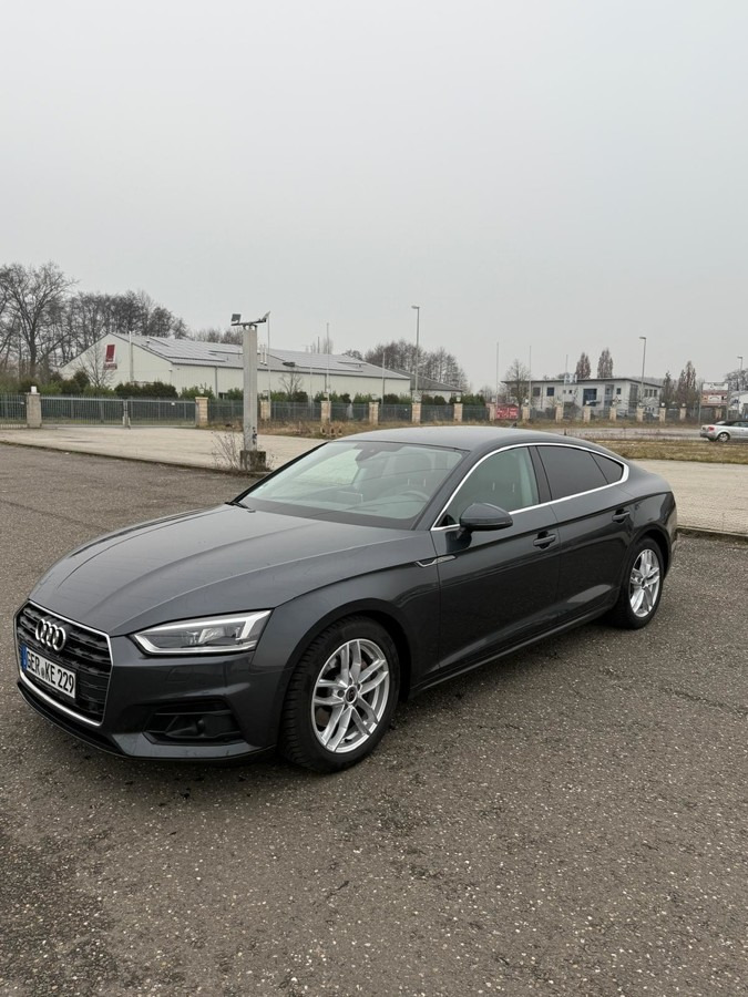 AUDI A5 Sportback 2.0 TDI Schräghecklimousine - PKW: das Bild 1 AUDI A5 Sportback 2.0 TDI Schräghecklimousine - PKW: das Bild 1