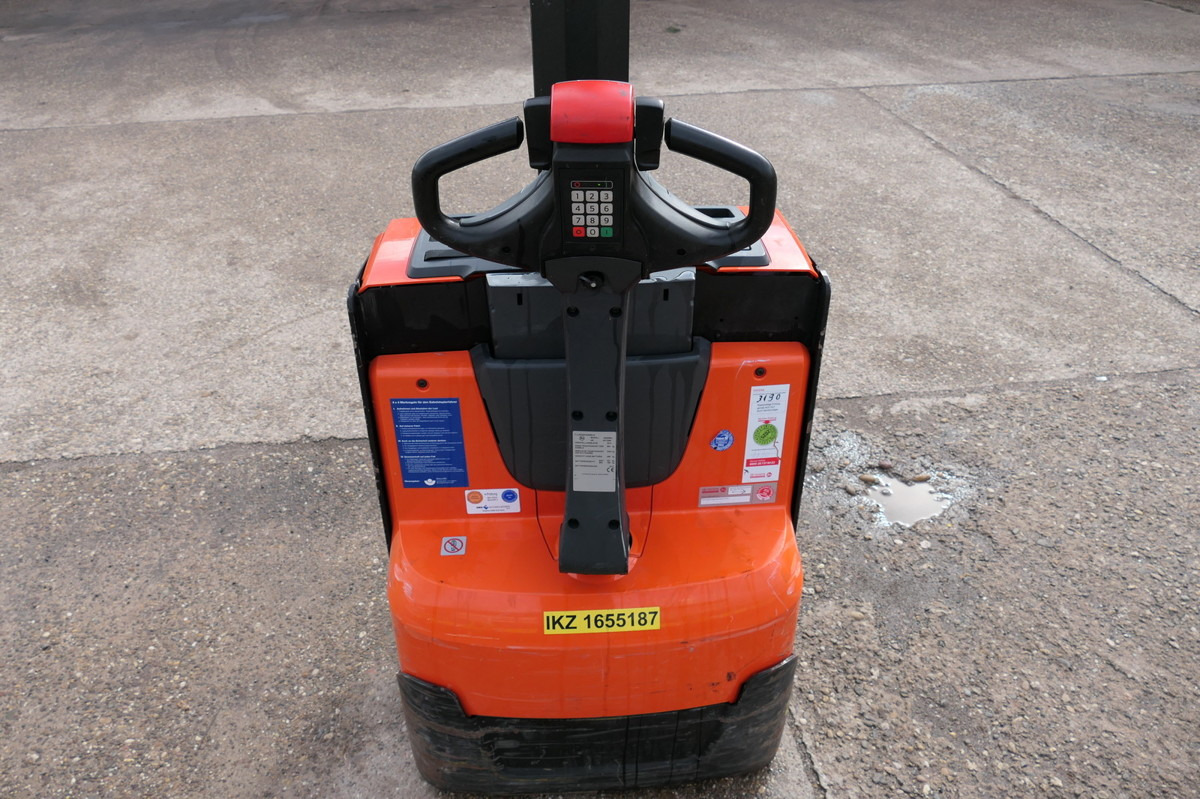 BT SWE 080L Batterie 20/2021 - Niederhubwagen: das Bild 5 BT SWE 080L Batterie 20/2021 - Niederhubwagen: das Bild 5