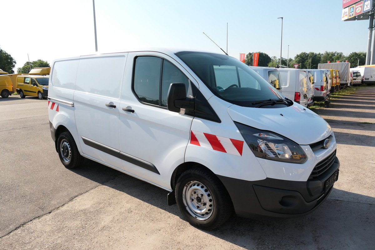 FORD Transit Custom 290 2.0 TDCi KLIMA TEMPOMAT AHK W - Kleintransporter: das Bild 2 FORD Transit Custom 290 2.0 TDCi KLIMA TEMPOMAT AHK W - Kleintransporter: das Bild 2