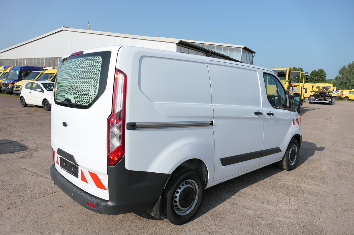 FORD Transit Custom 290 2.0 TDCi KLIMA WERKSTATTEINBA - Kleintransporter: das Bild 4 FORD Transit Custom 290 2.0 TDCi KLIMA WERKSTATTEINBA - Kleintransporter: das Bild 4