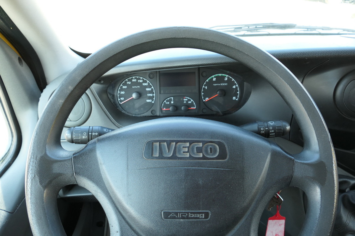 Koffer Transporter IVECO Daily 35 S11 C30C AUTOMATIK KAMERA MAXI Regale L: das Bild 10