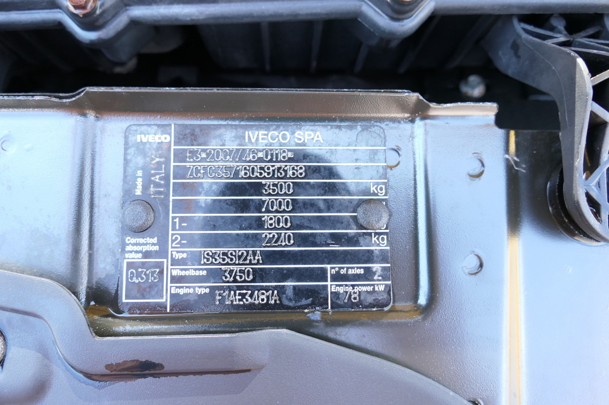 Koffer Transporter IVECO Daily 35 S11 C30C AUTOMATIK KAMERA Regale LUFT D: das Bild 13