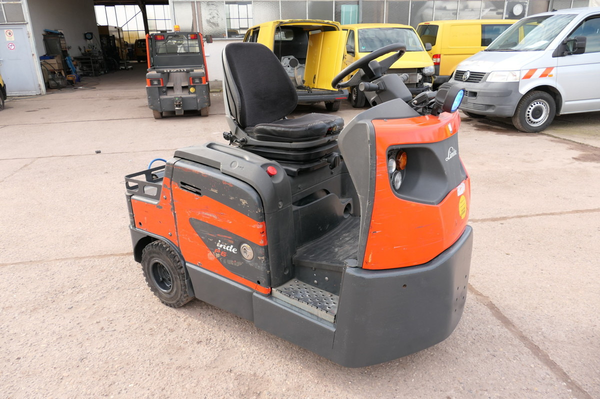 LINDE P 60 Z Schlepper Batterie 22/2019 3-Rad - Schleppfahrzeug: das Bild 1 LINDE P 60 Z Schlepper Batterie 22/2019 3-Rad - Schleppfahrzeug: das Bild 1