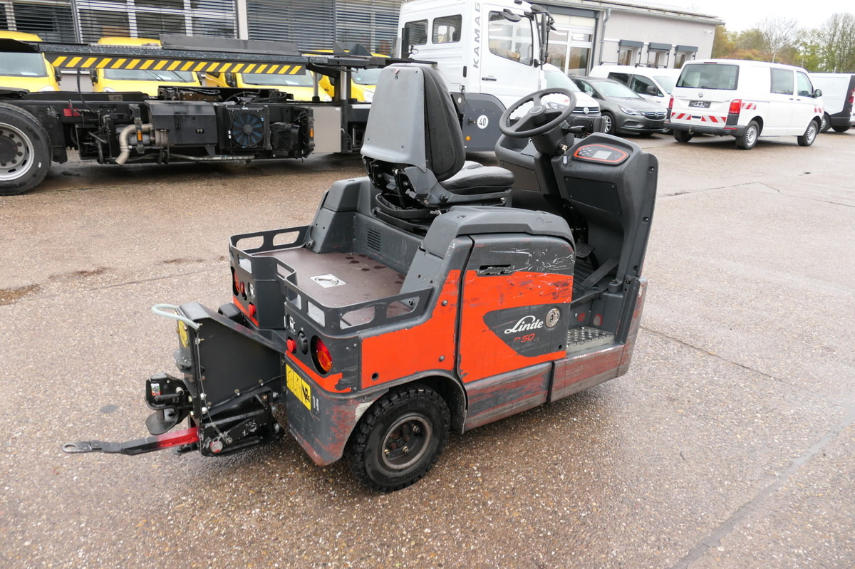 LINDE P 60 Z Schlepper Batterie 40/2020 3-Rad - Schleppfahrzeug: das Bild 4 LINDE P 60 Z Schlepper Batterie 40/2020 3-Rad - Schleppfahrzeug: das Bild 4