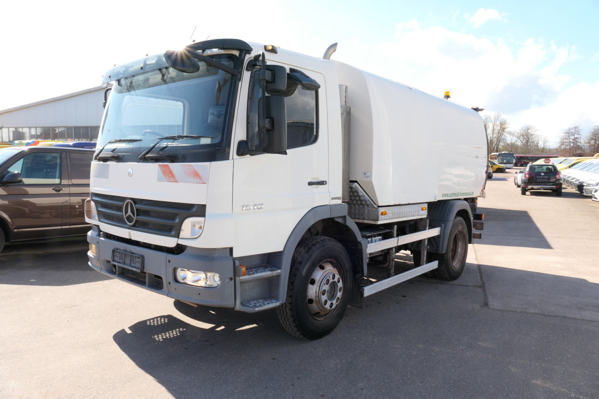 MERCEDES-BENZ Atego 1518 LKO 4x2 - Kehrmaschine: das Bild 3 MERCEDES-BENZ Atego 1518 LKO 4x2 - Kehrmaschine: das Bild 3