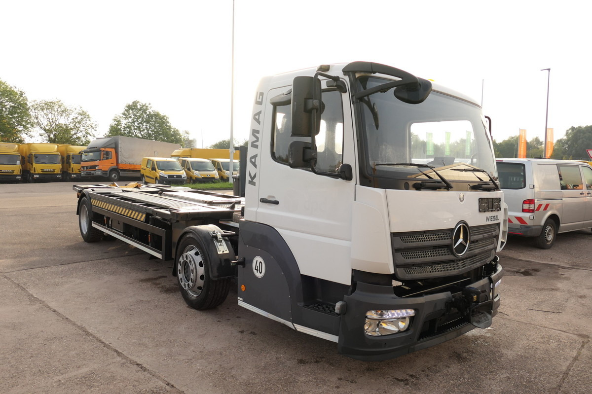 MERCEDES-BENZ Kamag Wiesel WBH 25 Wiesel Umsetzfahrzeug Sattel - Containerwagen/ Wechselfahrgestell LKW: das Bild 5 MERCEDES-BENZ Kamag Wiesel WBH 25 Wiesel Umsetzfahrzeug Sattel - Containerwagen/ Wechselfahrgestell LKW: das Bild 5