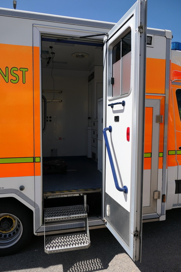 Krankenwagen MERCEDES-BENZ Sprinter 519 CDI Klima Krankenwagen: das Bild 11 Krankenwagen MERCEDES-BENZ Sprinter 519 CDI Klima Krankenwagen: das Bild 11