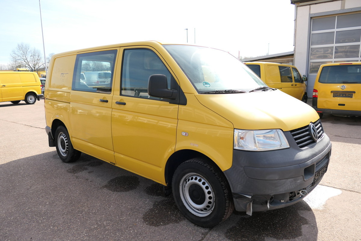 VW T5 Transporter 1.9 TDI PARKTRONIK 2xSCHIEBETÜR - Kleintransporter: das Bild 2 VW T5 Transporter 1.9 TDI PARKTRONIK 2xSCHIEBETÜR - Kleintransporter: das Bild 2