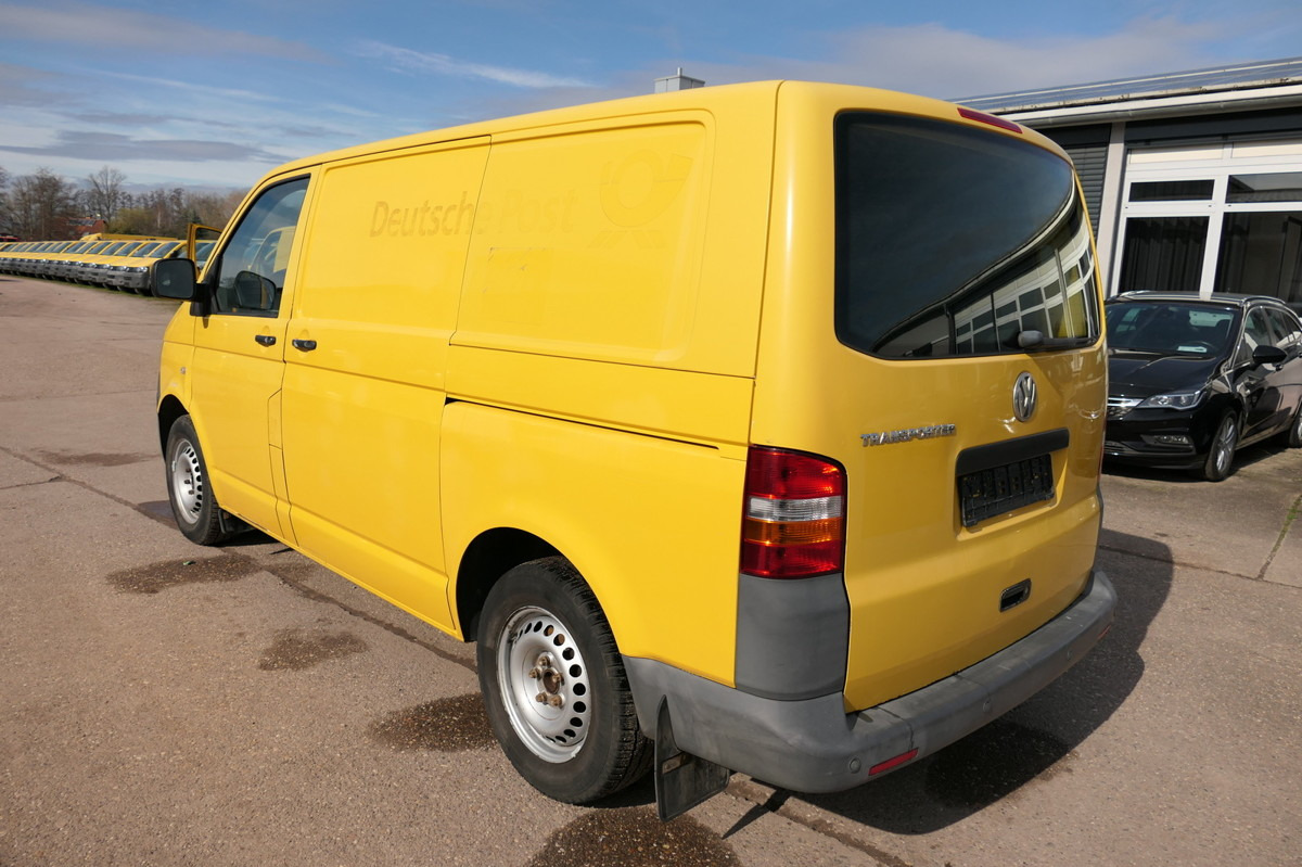 VW T5 Transporter 1.9 TDI PARKTRONIK 2xSCHIEBETÜR - Kleintransporter: das Bild 5 VW T5 Transporter 1.9 TDI PARKTRONIK 2xSCHIEBETÜR - Kleintransporter: das Bild 5