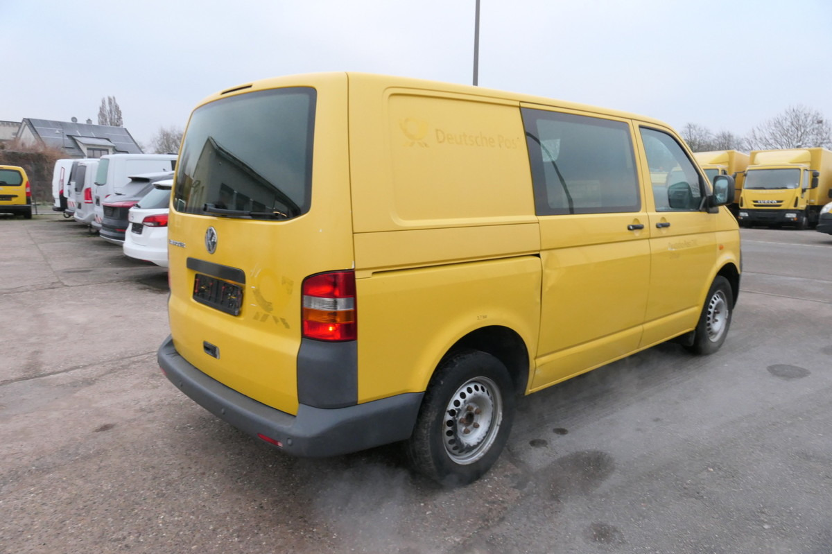 VW T5 Transporter 1.9 TDI PARKTRONIK 2xSCHIEBETÜR S - Kleintransporter: das Bild 4 VW T5 Transporter 1.9 TDI PARKTRONIK 2xSCHIEBETÜR S - Kleintransporter: das Bild 4