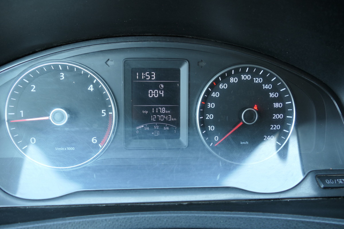 Kleintransporter VW T5 Transporter 2.0 TDI 2xSCHIEBETÜR PARKTRONIK E: das Bild 11