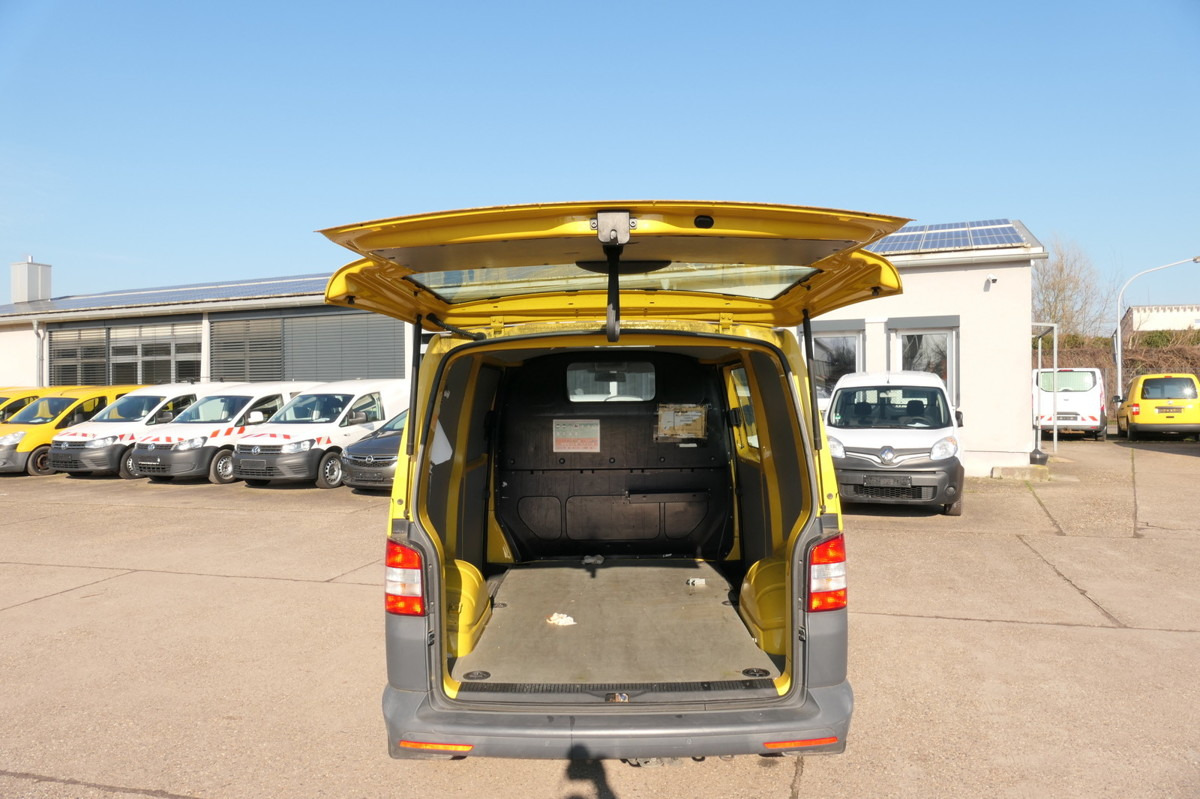 Kleintransporter VW T5 Transporter 2.0 TDI 2xSCHIEBETÜR PARKTRONIK E: das Bild 6