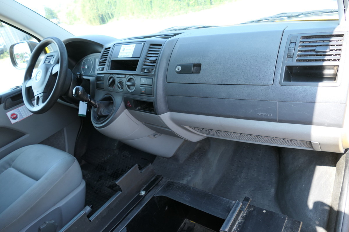 Kleintransporter VW T5 Transporter 2.0 TDI 2xSCHIEBETÜR PARKTRONIK E: das Bild 7