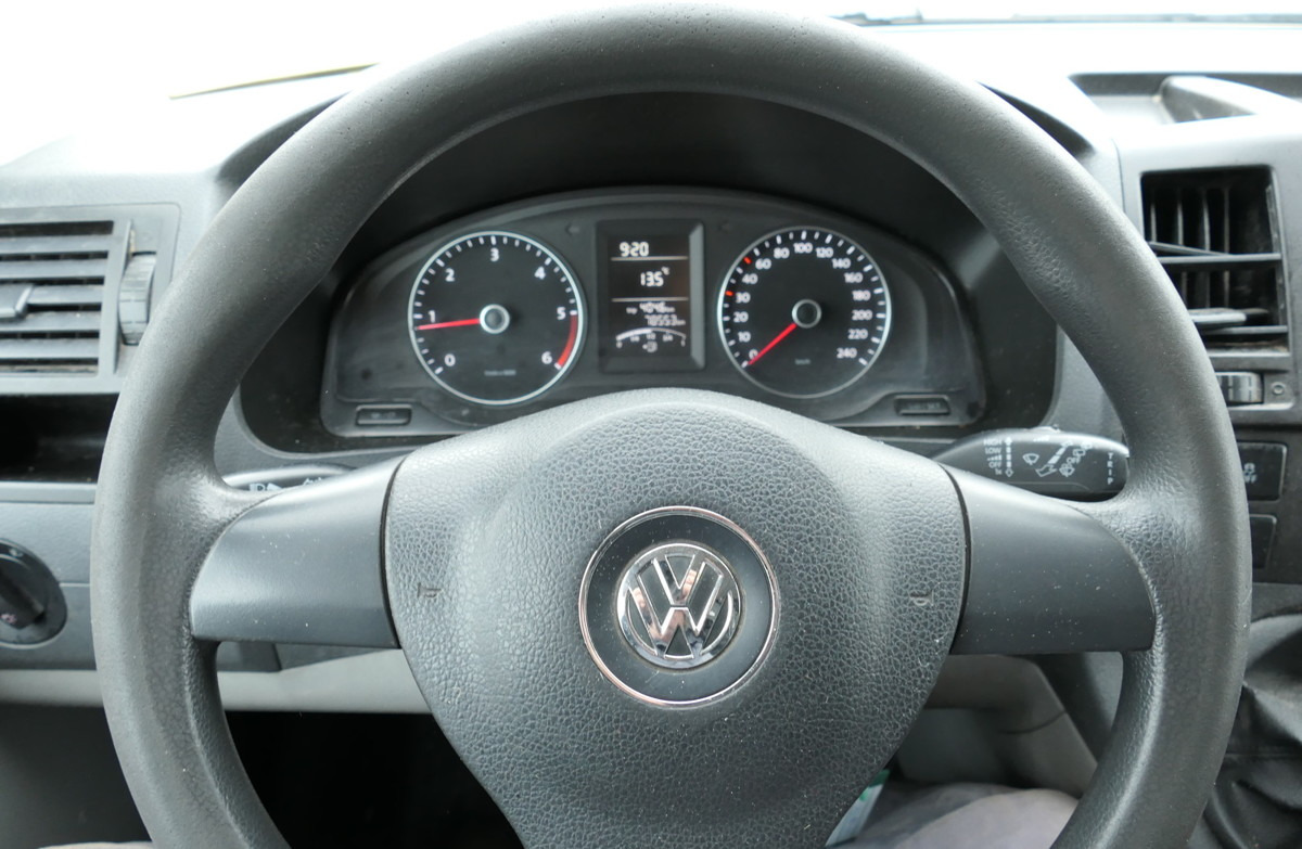 Kleintransporter VW T5 Transporter 2.0 TDI EURO-5 CoC PARKTRONIK: das Bild 12