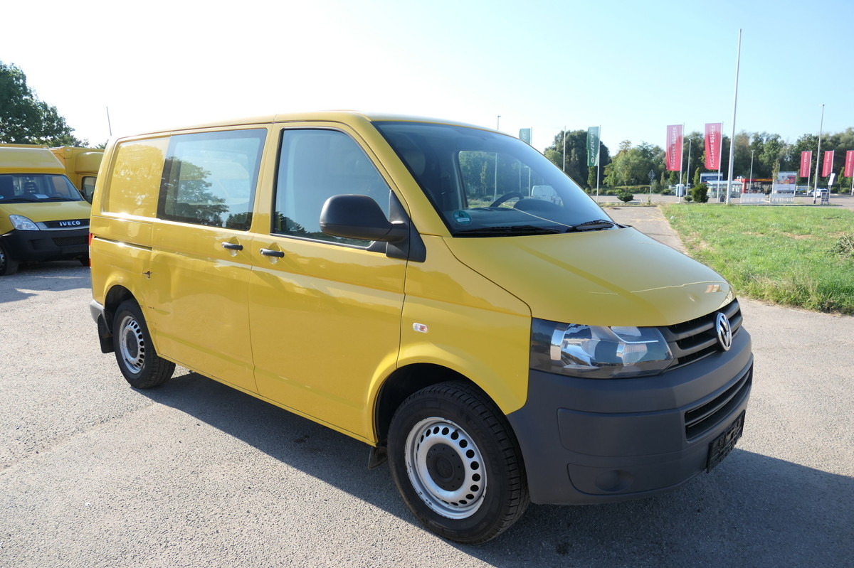 VW T5 Transporter 2.0 TDI PARKTRONIK 2xSCHIEBETÜR C - Kleintransporter: das Bild 3 VW T5 Transporter 2.0 TDI PARKTRONIK 2xSCHIEBETÜR C - Kleintransporter: das Bild 3