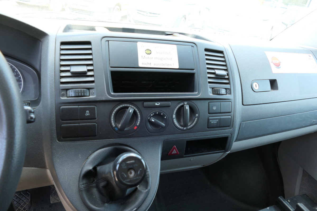 Kleintransporter VW T5 Transporter 2.0 TDI PARKTRONIK EURO5 2xSCHIEB: das Bild 10
