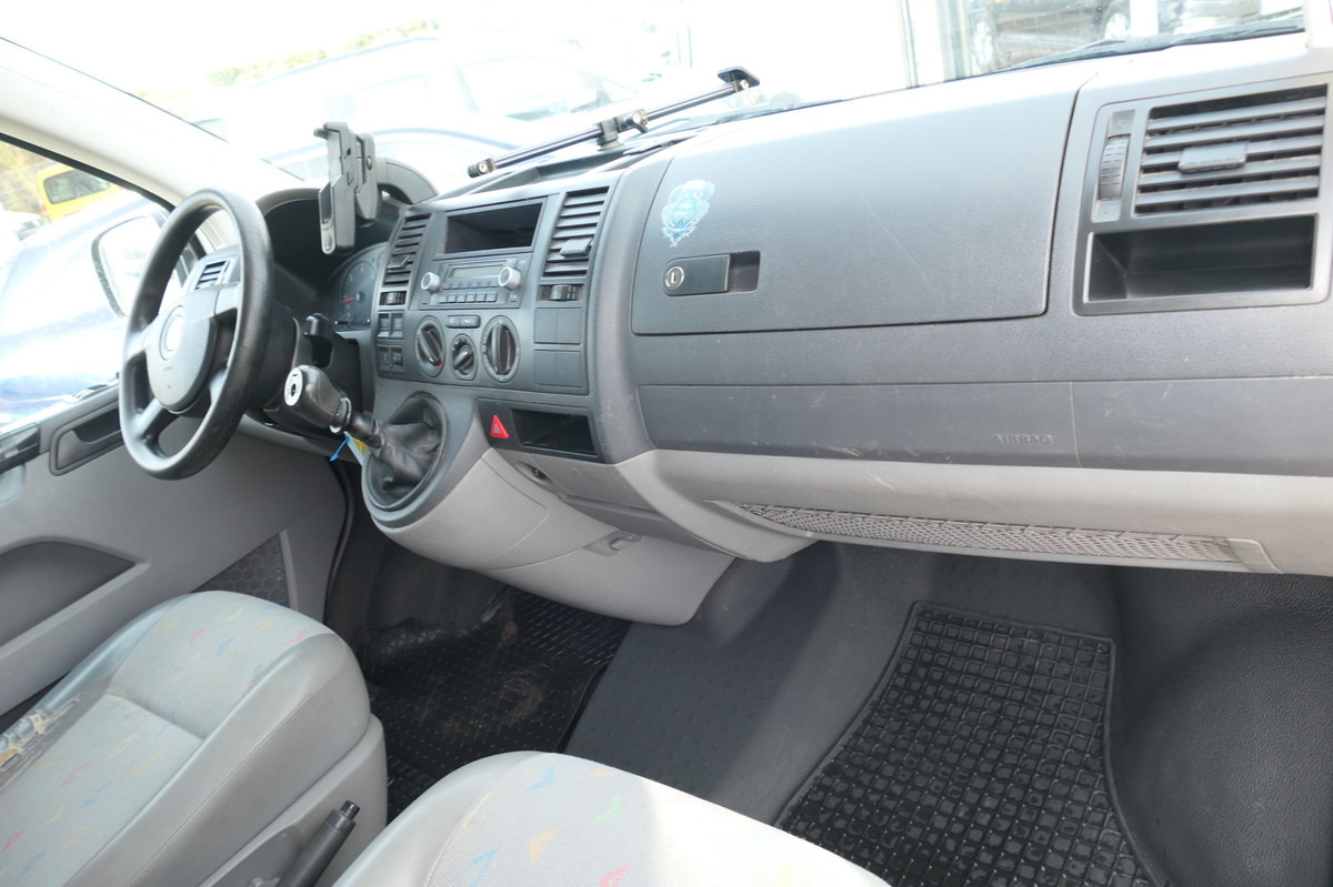 Kleintransporter VW T5 Transporter 2.5 TDI 4Motion Werkstatteinbau A: das Bild 10