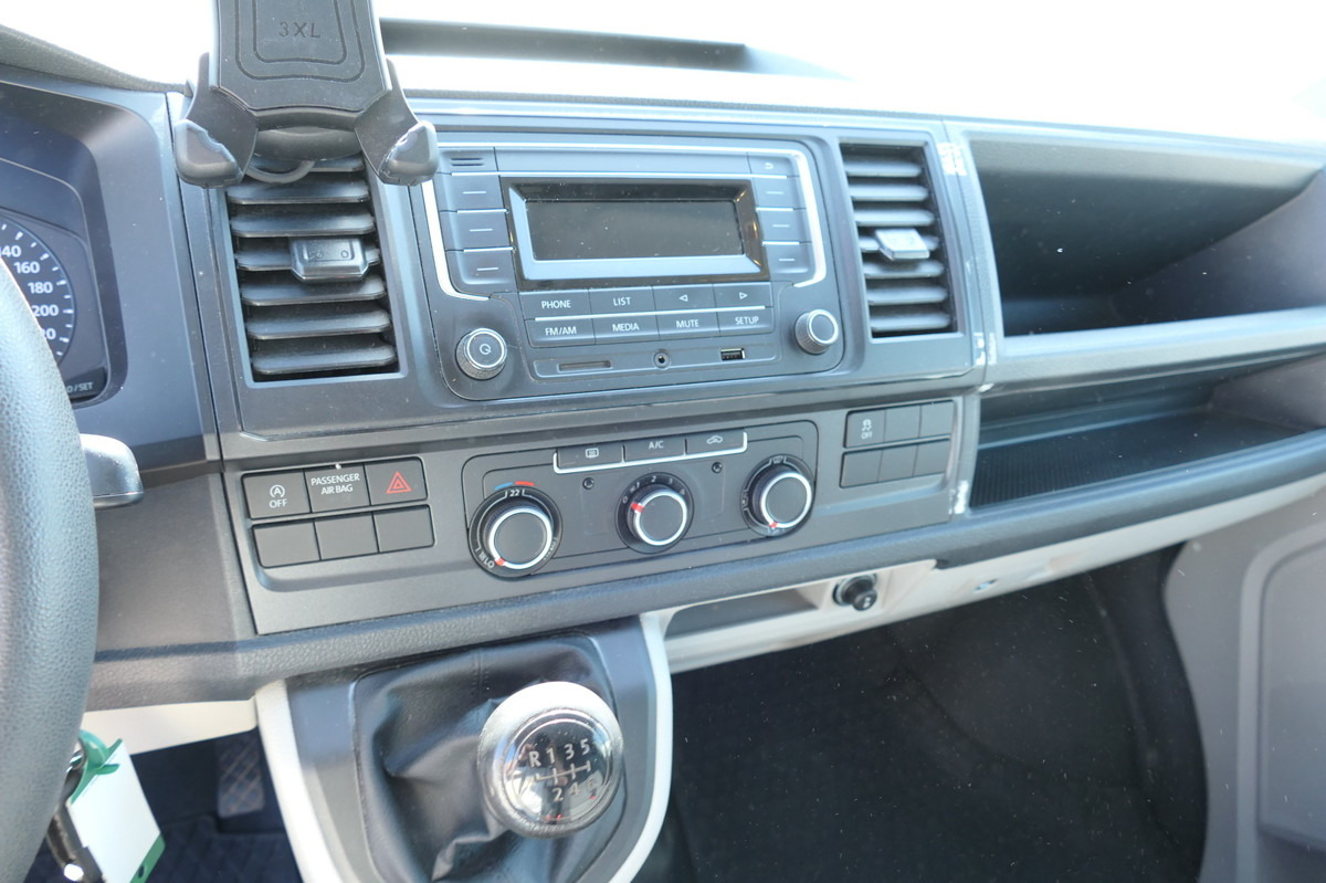 Kleintransporter VW T6 2.0 TDI 4Motion 3-Sitzer Klima AHK Werkstatte: das Bild 10