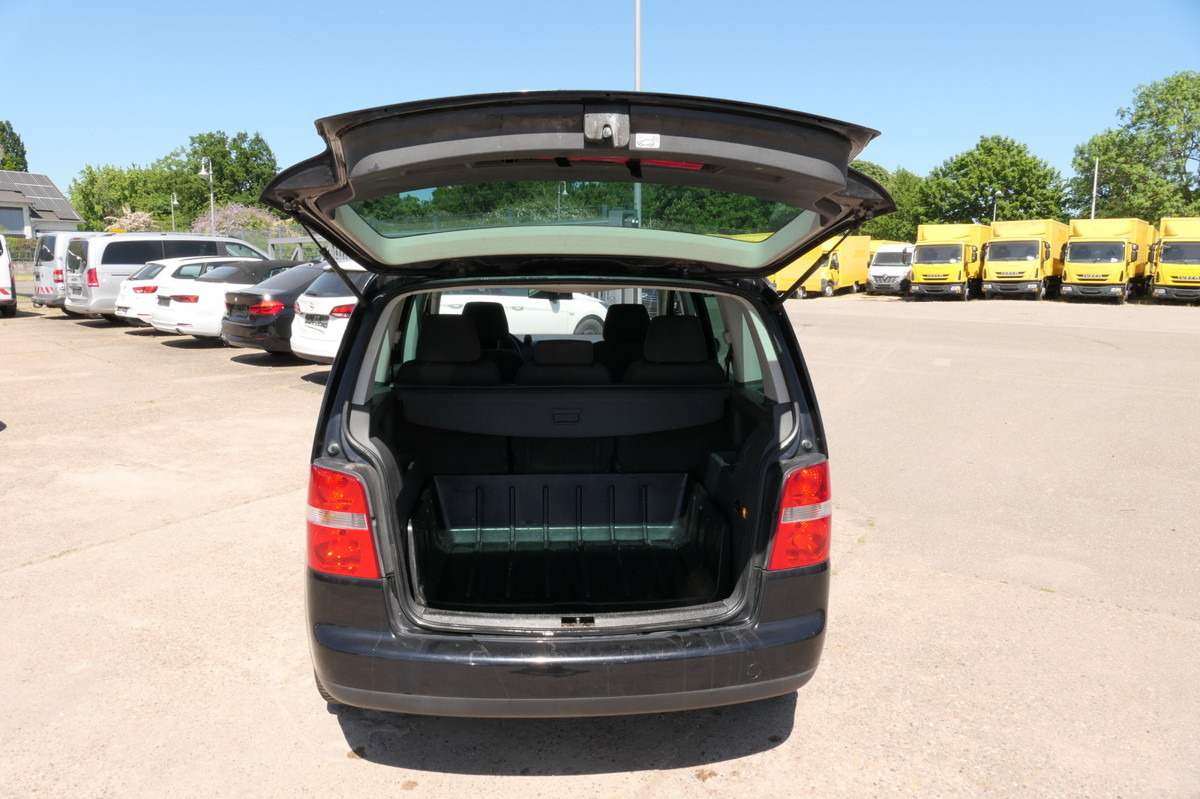 VW Touran Trendline - PKW: das Bild 5 VW Touran Trendline - PKW: das Bild 5