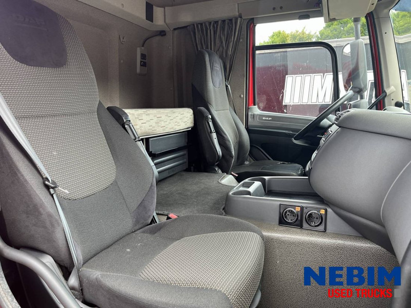 DAF CF400 4X2 + WECON Trailer - Koffer LKW: das Bild 4 DAF CF400 4X2 + WECON Trailer - Koffer LKW: das Bild 4