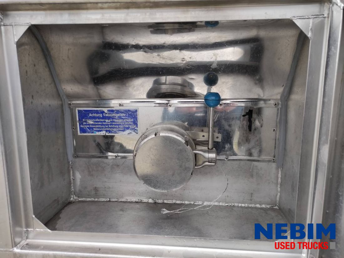 Feldbinder TSA 33.3-3 Unibloc pump electr - 3 comp. 8.000 / 2 2.500 / 3.000 Ltr. - Tankauflieger: das Bild 5 Feldbinder TSA 33.3-3 Unibloc pump electr - 3 comp. 8.000 / 2 2.500 / 3.000 Ltr. - Tankauflieger: das Bild 5