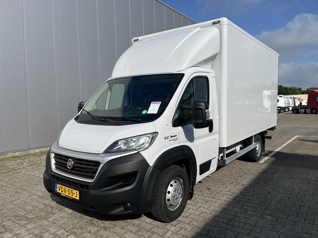 Fiat Ducato 130 - Lift / Ladebordwand - Koffer Transporter: das Bild 1 Fiat Ducato 130 - Lift / Ladebordwand - Koffer Transporter: das Bild 1