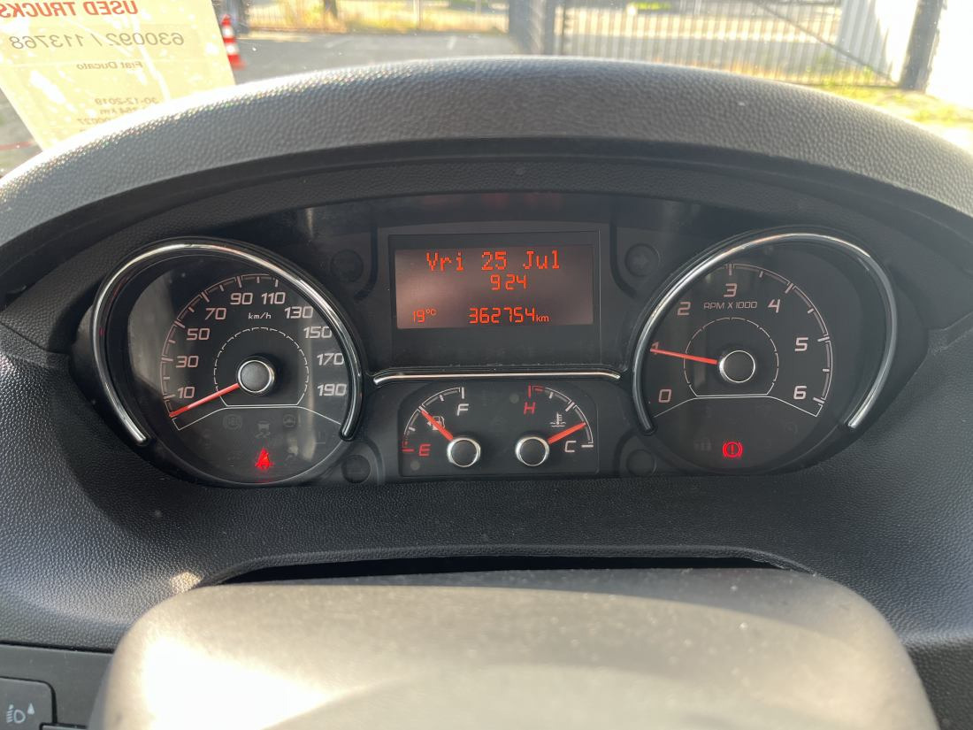 Fiat Ducato 130 - Lift / Ladebordwand - Koffer Transporter: das Bild 5 Fiat Ducato 130 - Lift / Ladebordwand - Koffer Transporter: das Bild 5