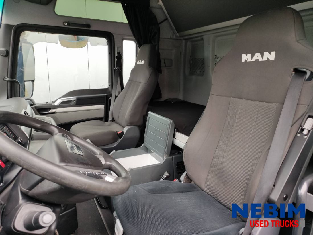 MAN TGX 26.440 XXL 6x2 - Poultry Transport - Chicken Transport - Plane LKW: das Bild 3 MAN TGX 26.440 XXL 6x2 - Poultry Transport - Chicken Transport - Plane LKW: das Bild 3