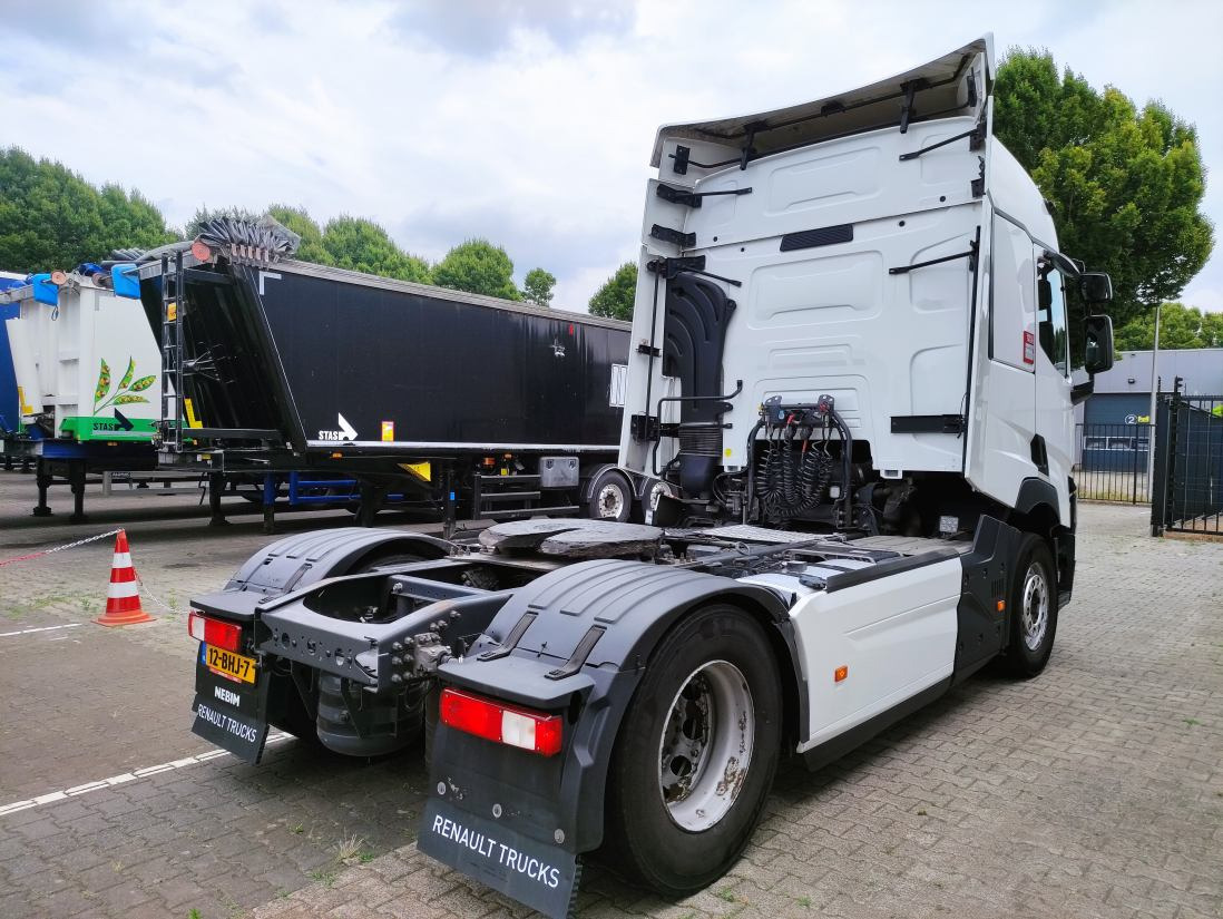 Renault T430 4x2 Sleeper Cab - Sattelzugmaschine: das Bild 2 Renault T430 4x2 Sleeper Cab - Sattelzugmaschine: das Bild 2