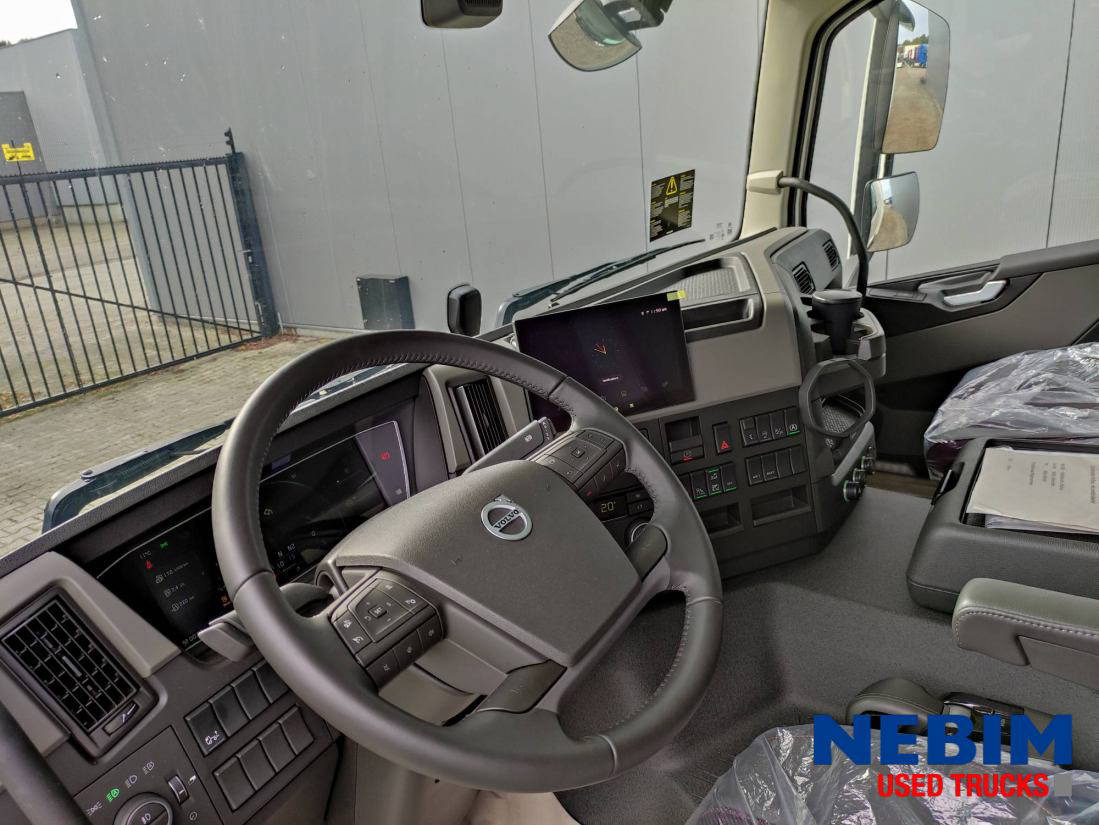 Volvo FM 330 4X2 - Plane LKW: das Bild 3 Volvo FM 330 4X2 - Plane LKW: das Bild 3