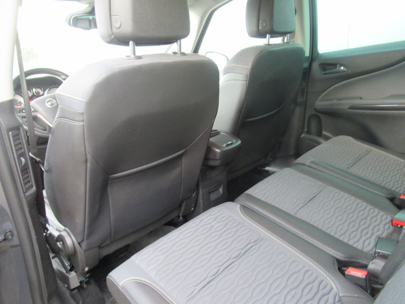 PKW Opel Zafira Touren: das Bild 10 PKW Opel Zafira Touren: das Bild 10