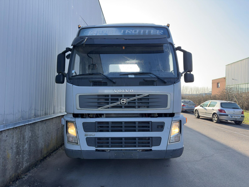 Volvo fm 330 - Sattelzugmaschine: das Bild 2 Volvo fm 330 - Sattelzugmaschine: das Bild 2