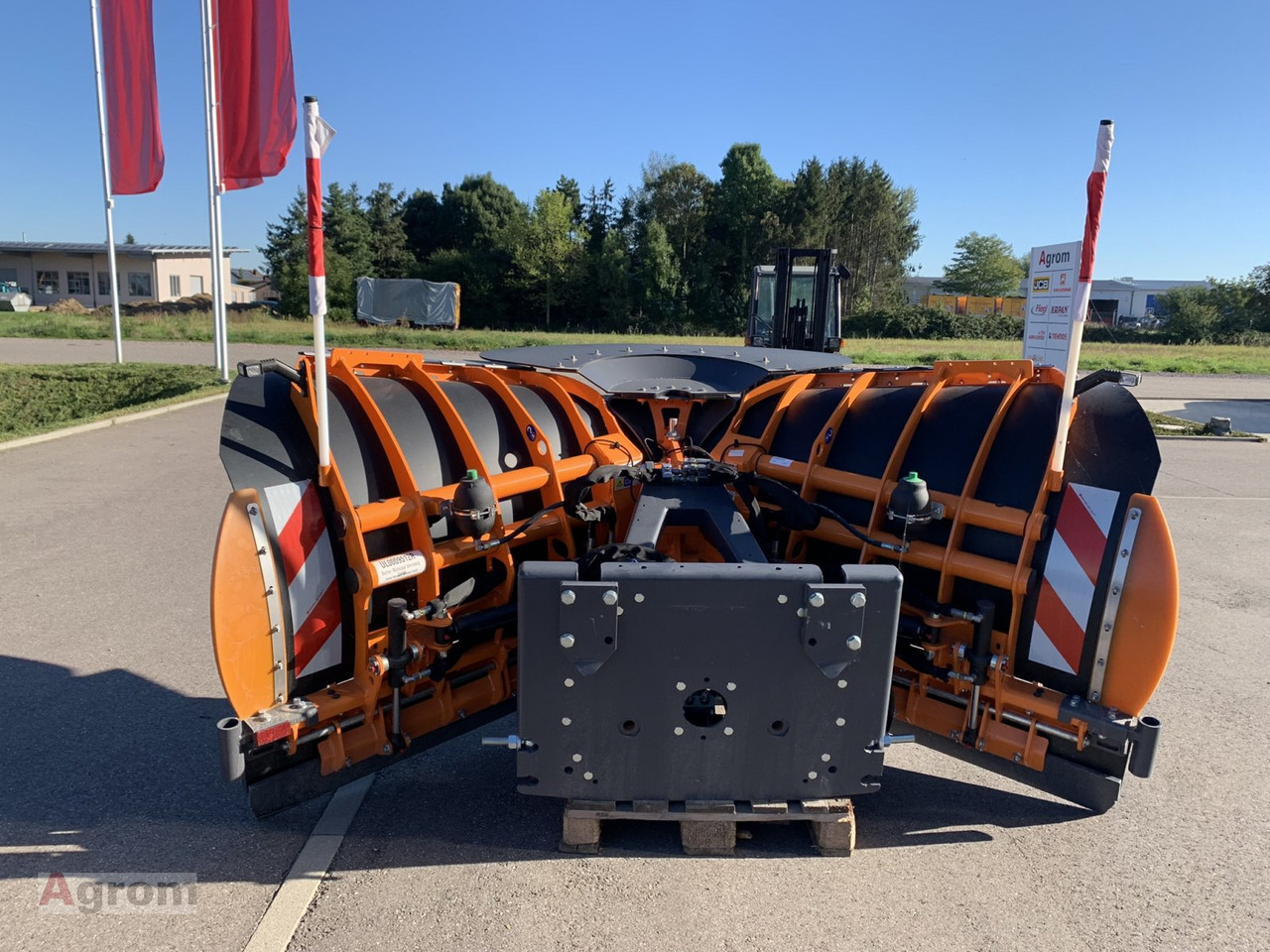 Gmeiner Unix LN32u - Schneepflug für Kommunal-/ Sonderfahrzeug: das Bild 3 Gmeiner Unix LN32u - Schneepflug für Kommunal-/ Sonderfahrzeug: das Bild 3