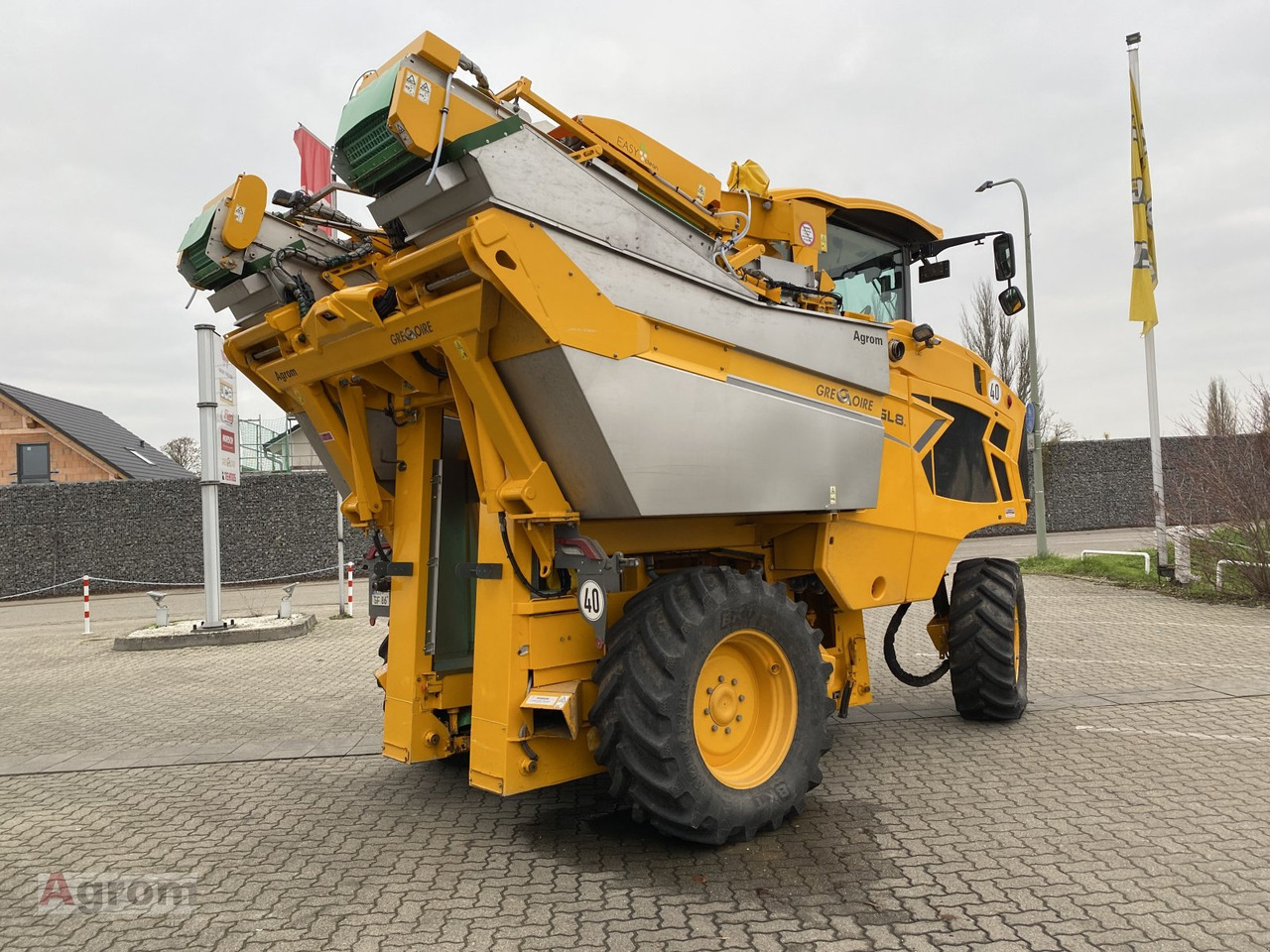 Gregoire GL 8.6 - Traubenvollernter: das Bild 4 Gregoire GL 8.6 - Traubenvollernter: das Bild 4