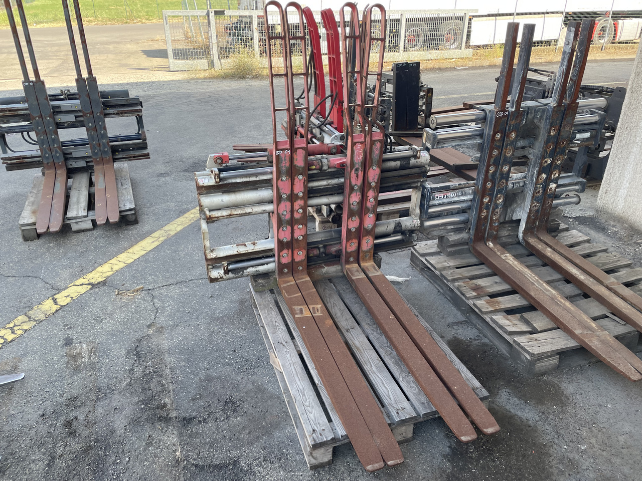 DURWEN DPK30 CS - Gabel für Gabelstapler: das Bild 1 DURWEN DPK30 CS - Gabel für Gabelstapler: das Bild 1