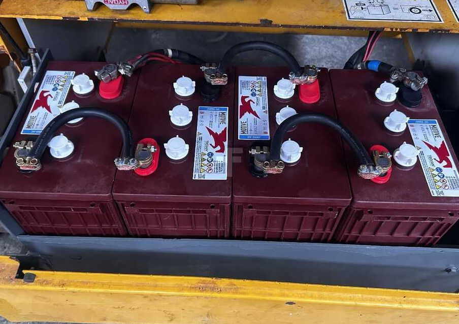HAULOTTE COMPACT 12 RTE Batterie NUOVE - Scherenbühne: das Bild 5 HAULOTTE COMPACT 12 RTE Batterie NUOVE - Scherenbühne: das Bild 5