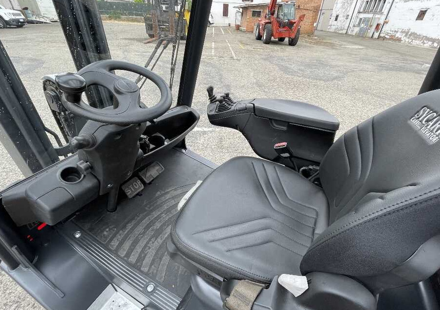 Linde H 25 D-02 - Dieselstapler: das Bild 4 Linde H 25 D-02 - Dieselstapler: das Bild 4