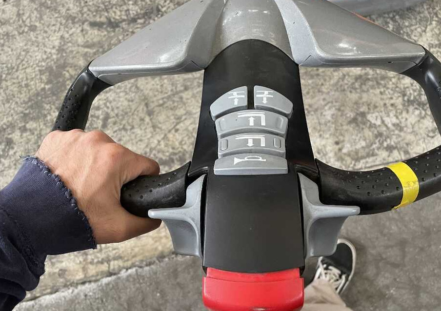 Still EXV 14 iC - Hochhubwagen: das Bild 4 Still EXV 14 iC - Hochhubwagen: das Bild 4