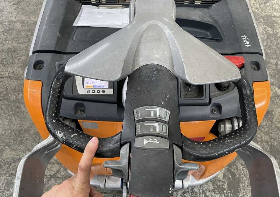 Still EXV-SF 14 - Hochhubwagen: das Bild 2 Still EXV-SF 14 - Hochhubwagen: das Bild 2