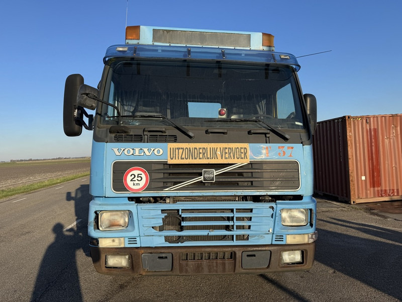 Volvo FM 12 340 - Sattelzugmaschine: das Bild 2 Volvo FM 12 340 - Sattelzugmaschine: das Bild 2