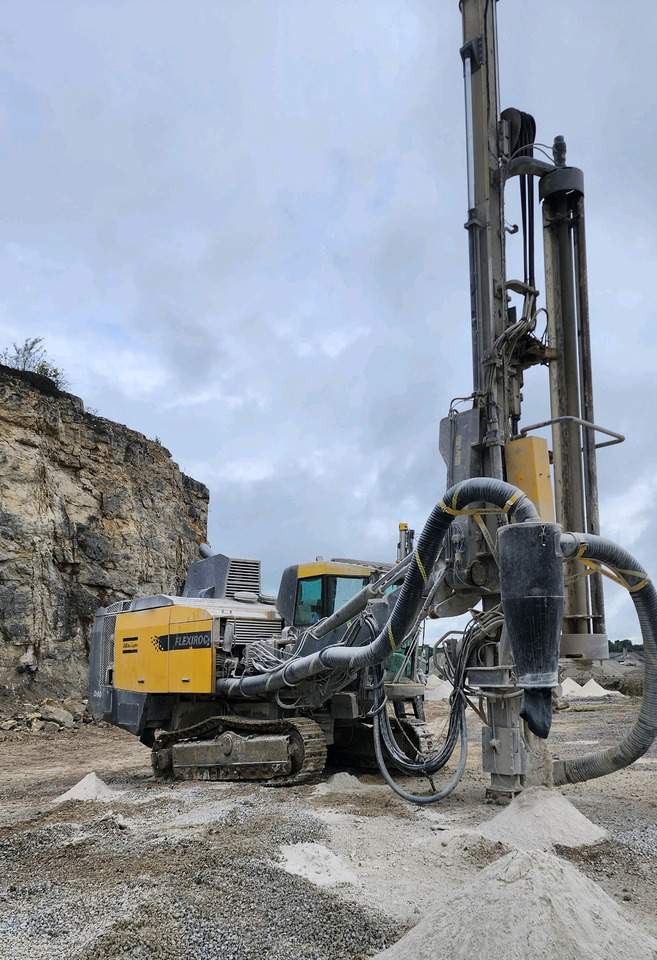 Atlas Copco FlexiROC D60 - Bohrgerät: das Bild 5 Atlas Copco FlexiROC D60 - Bohrgerät: das Bild 5