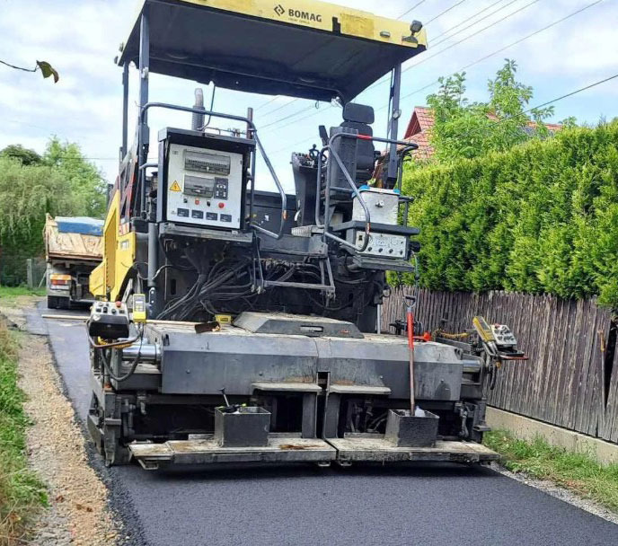 Bomag BF 800 P - Asphaltfertiger/ Straßenfertiger: das Bild 4 Bomag BF 800 P - Asphaltfertiger/ Straßenfertiger: das Bild 4