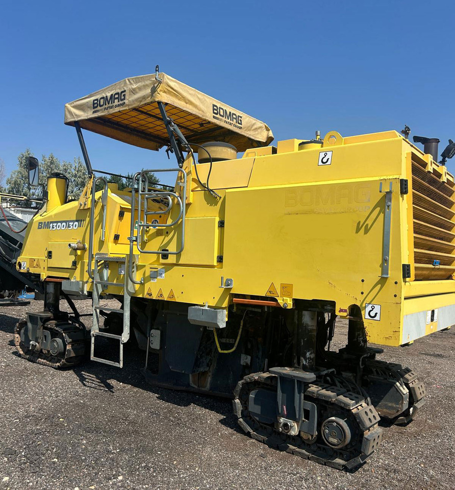 Bomag BM 1300/30 - Kaltfräse: das Bild 3 Bomag BM 1300/30 - Kaltfräse: das Bild 3